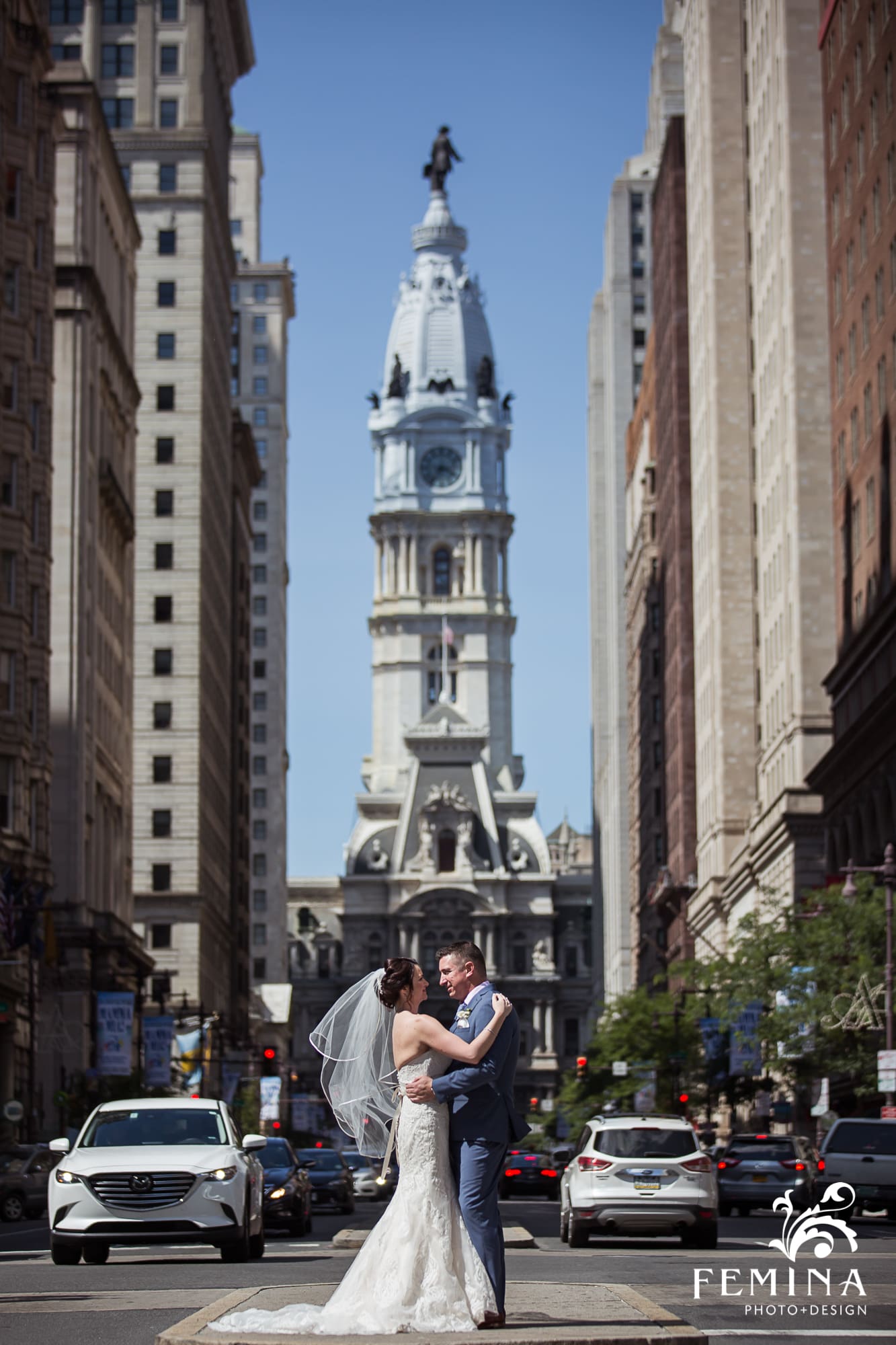 City Hall Philadelphia wedding photographer