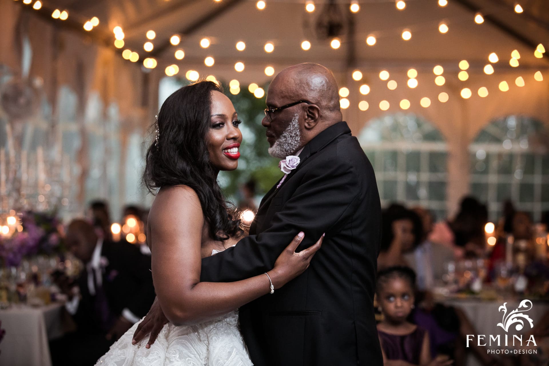 Bride dancing with her father during the reception of her Cairnwood wedding